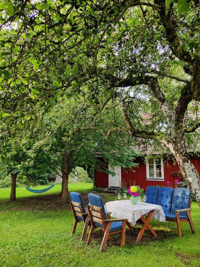 Stuga I Naturskoena Mittskane Hoor Exterior photo